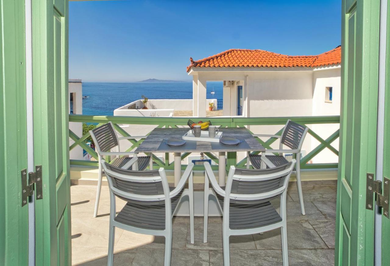 Corali Suites Andros Batsíon Exterior foto
