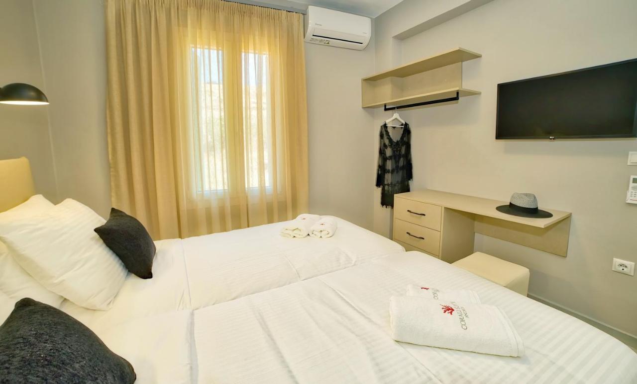 Corali Suites Andros Batsíon Habitación foto